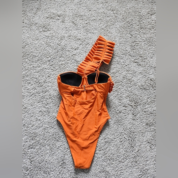 NWT Andrea Iyamah Nisi Ruffle One piece Swimsuit - Picture 10 of 10